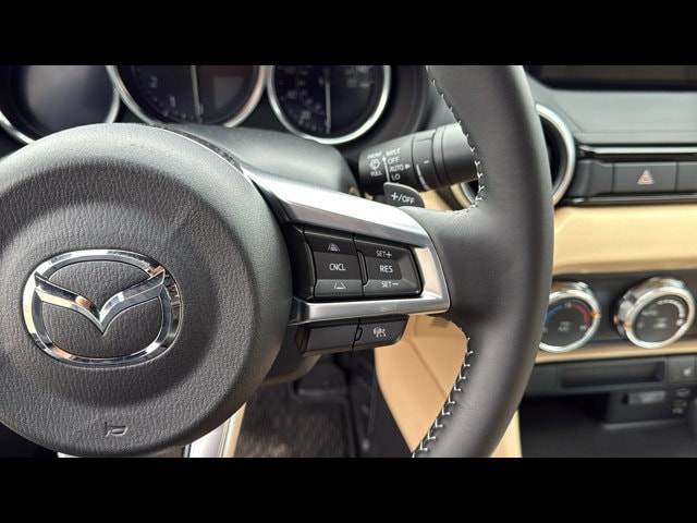 2025 Mazda MX-5 Miata Grand Touring - Photo 10
