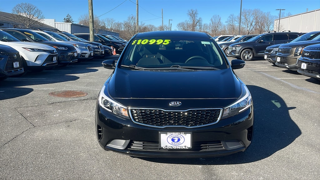Used 2017 Kia Forte5 LX Hatchback
