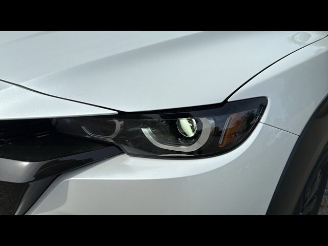 2026 Mazda CX-50 Premium photo 3