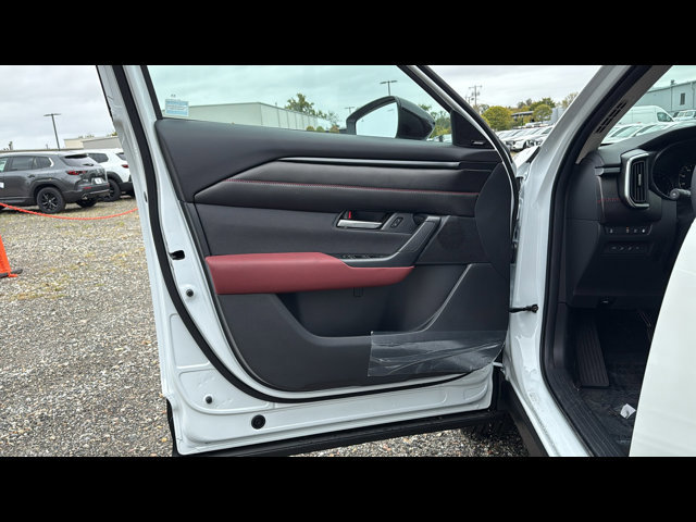 2026 Mazda CX-50 Premium - Photo 6
