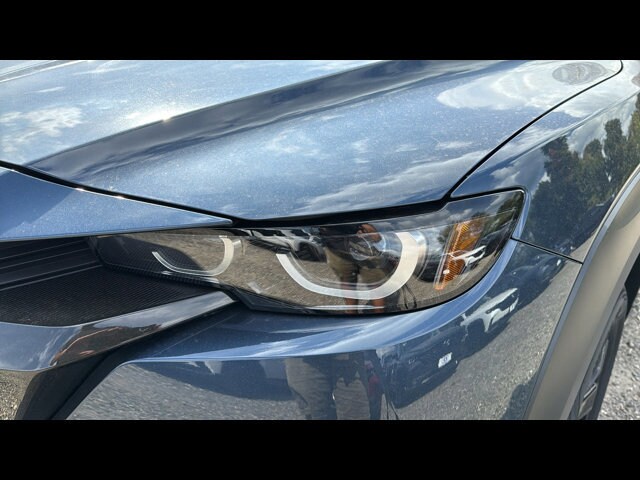 2026 Mazda CX-50 2.5 Preferred photo 2