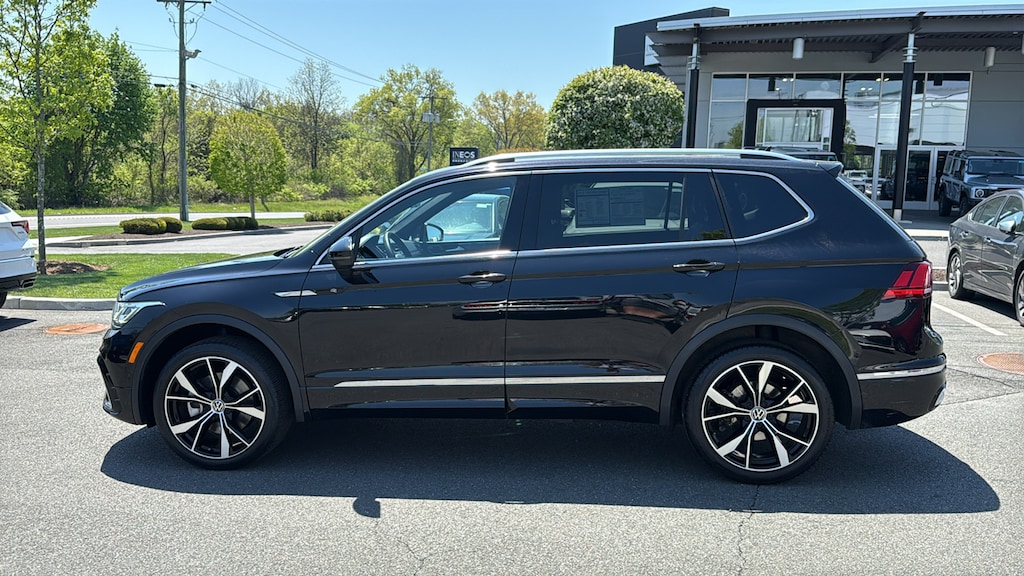 Used 2023 Volkswagen Tiguan SEL R-Line Sport Utility