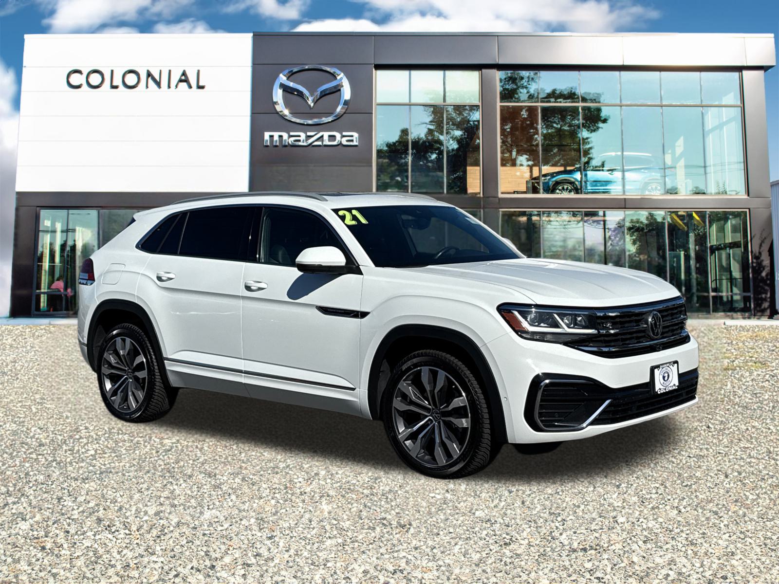 2021 Volkswagen Atlas Cross Sport SEL Premium R-Line's photo