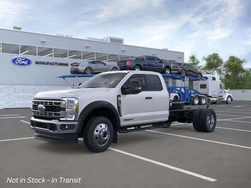 2026 Ford F-550 Super Duty Chassis Cab XLT's photo