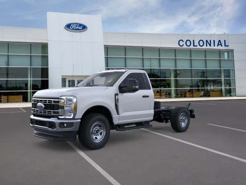 2026 Ford F-350 XL 4x4 Regular Cab 145-In SRW's photo