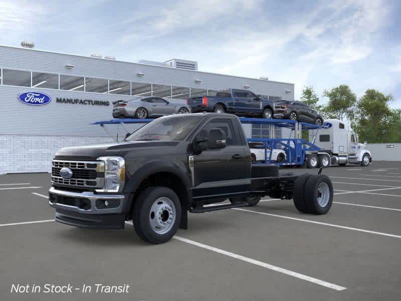 2026 Ford F-550 Super Duty Chassis Cab XL's photo