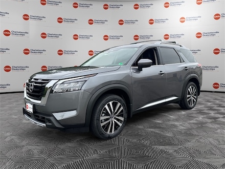 2025 Nissan Pathfinder Platinum SUV