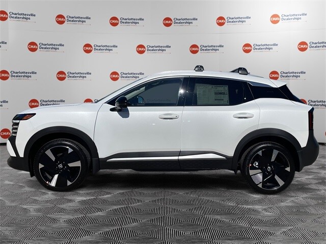 2026 Nissan Kicks SR photo 2