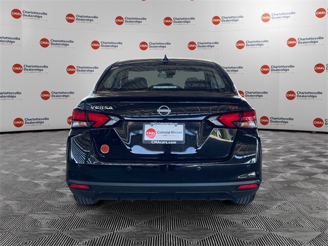 2025 Nissan Versa 1.6 SR photo 4