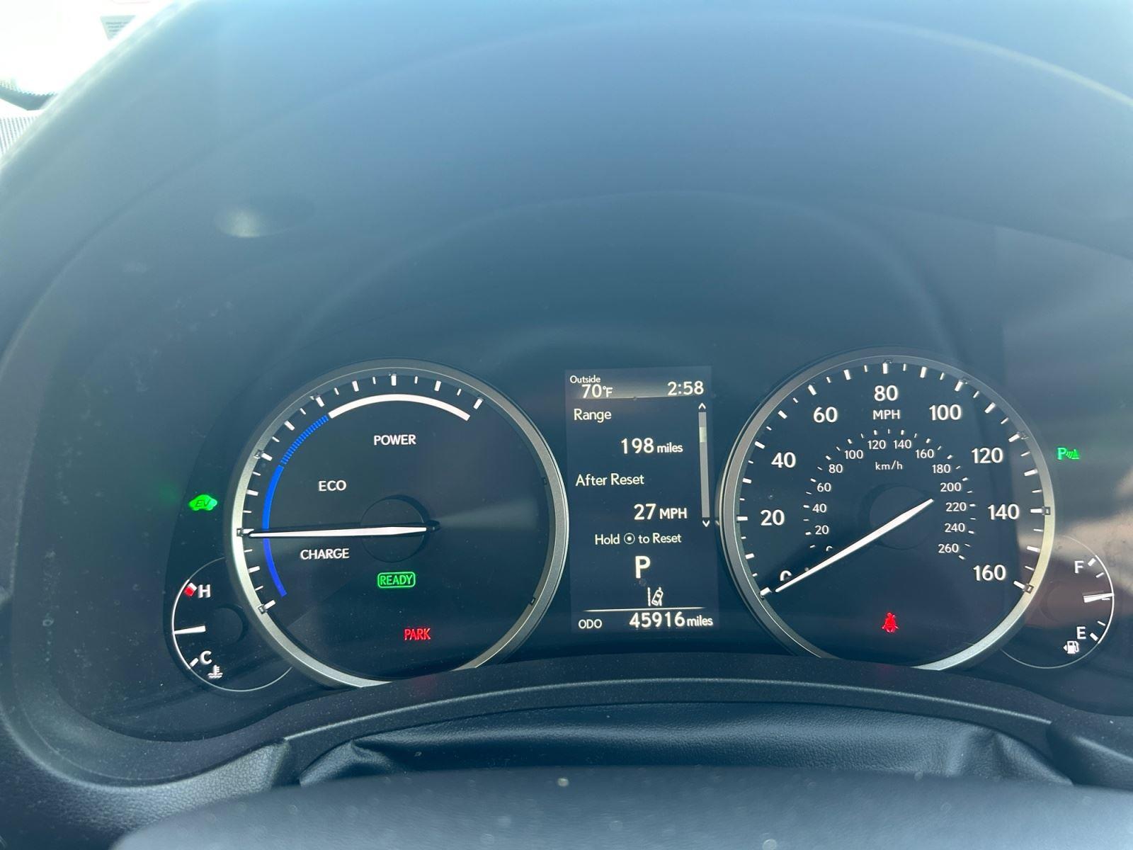 2021 Lexus NX Hybrid 300h - Photo 18