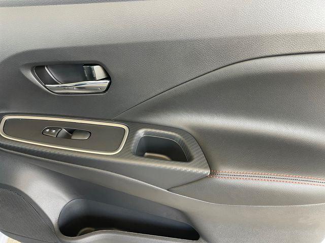 2025 Nissan Versa Sedan SR - Photo 16