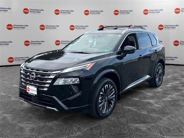 2026 Nissan Rogue Platinum's photo