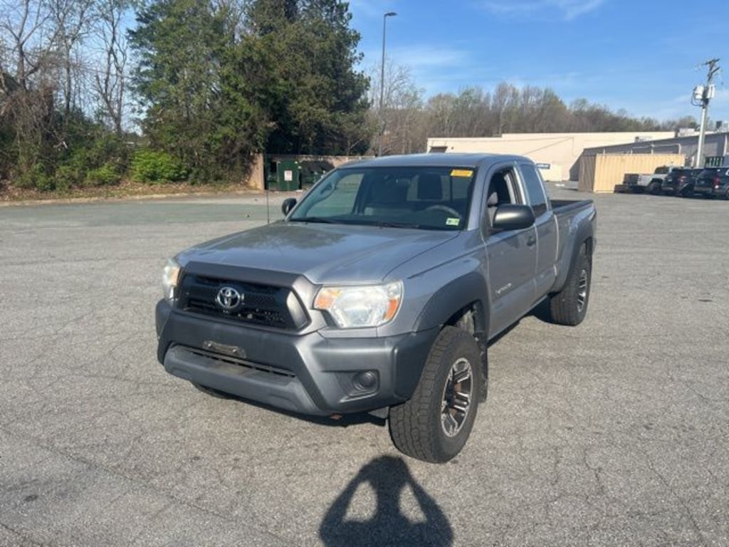 Used 2015 Toyota Tacoma 4x4 Truck Access Cab