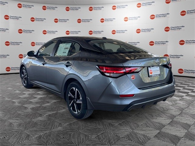 2025 Nissan Sentra SV photo 3