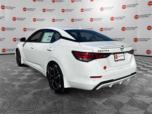 2025 Nissan Sentra SV photo 3