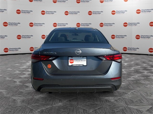 2025 Nissan Sentra SV photo 4