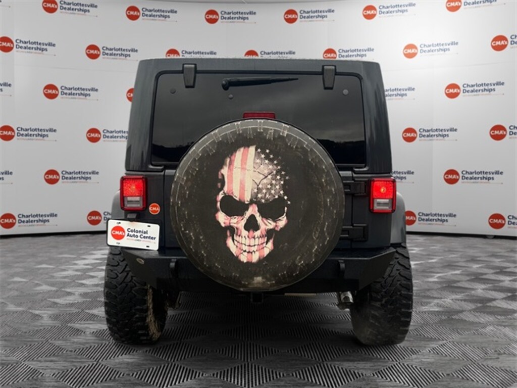 Used 2017 Jeep Wrangler JK Unlimited Sahara 4x4 SUV