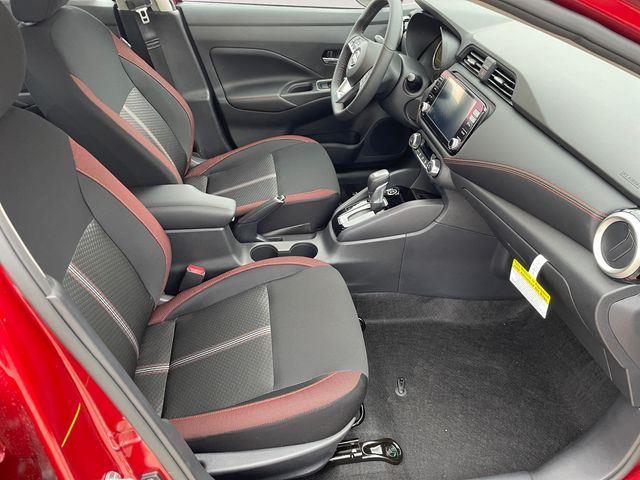 2025 Nissan Versa Sedan SR - Photo 15
