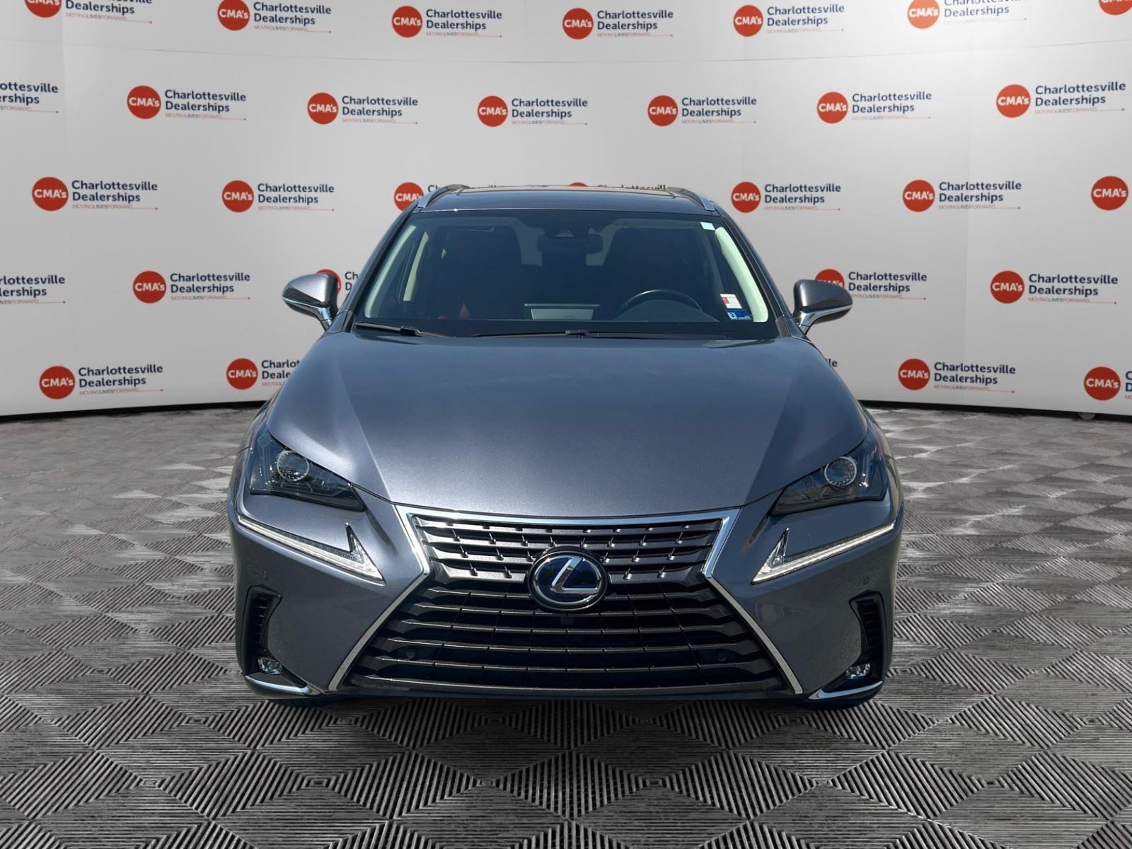2021 Lexus NX Hybrid 300h - Photo 8