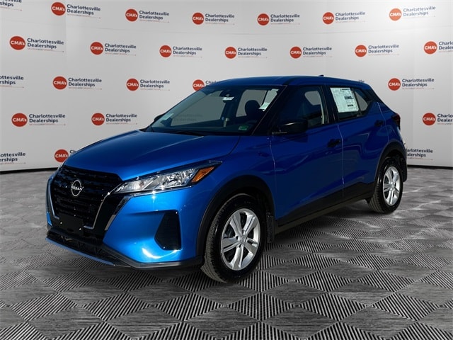 2025 Nissan KICKS PLAY Base's photo