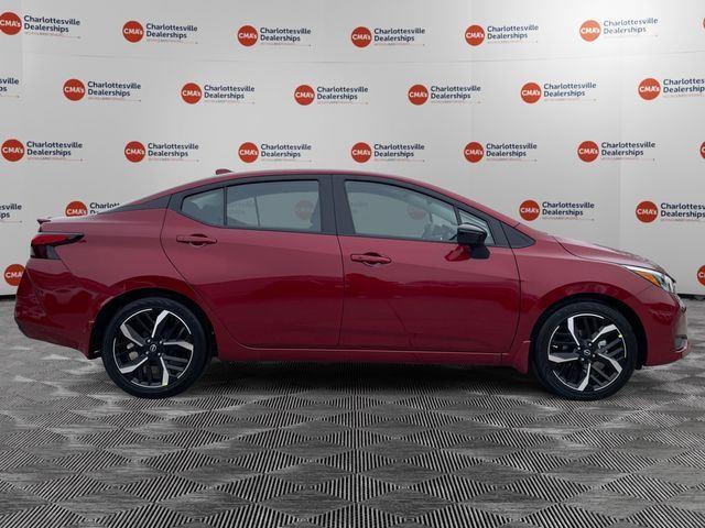 2025 Nissan Versa Sedan SR - Photo 6