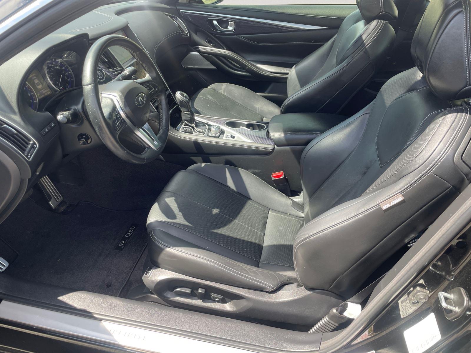 2018 INFINITI Q60 Coupe SPORT - Photo 9