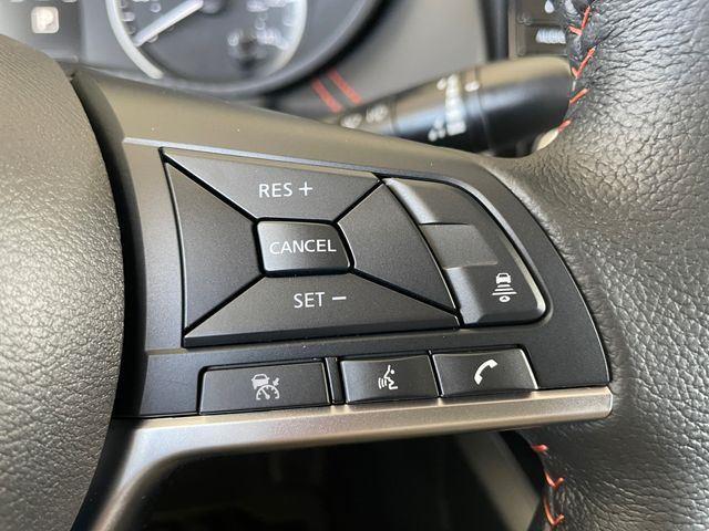 2025 Nissan Versa Sedan SR - Photo 22
