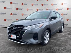 2025 Nissan Kicks Play S SUV
