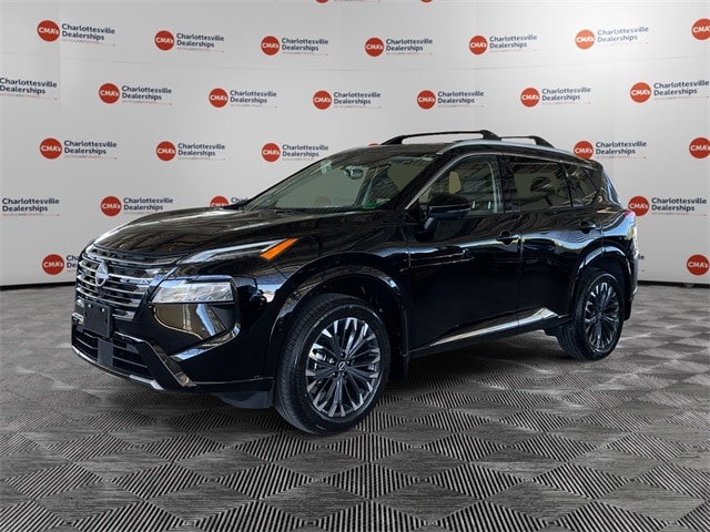 2026 Nissan Rogue Platinum's photo