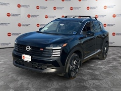 2026 Nissan Kicks SR SUV