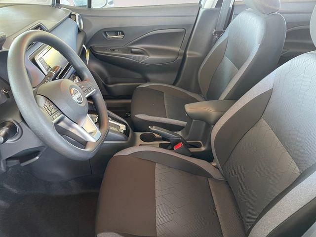 2025 Nissan Versa Sedan SV - Photo 9