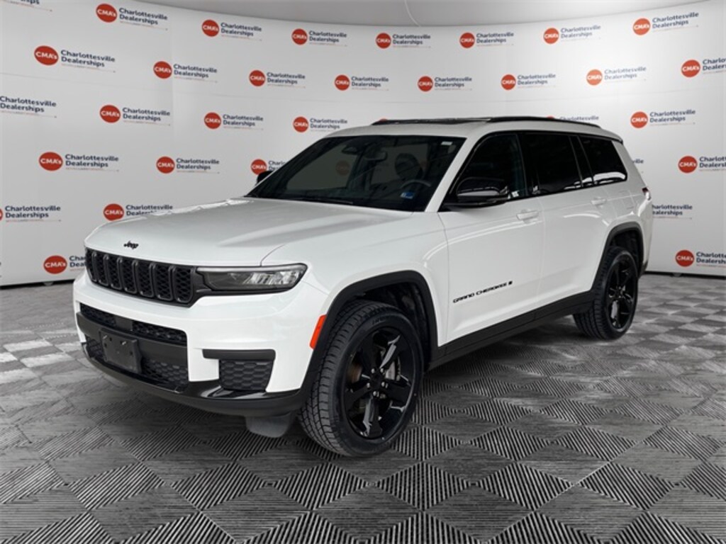Used 2023 Jeep Grand Cherokee L Laredo SUV