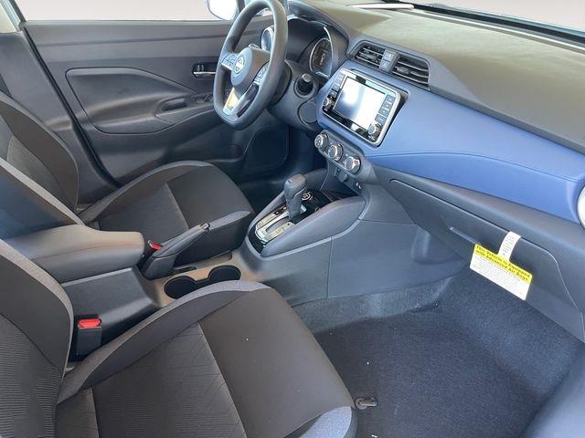 2025 Nissan Versa Sedan SV - Photo 15