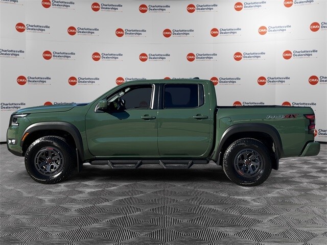 2026 Nissan Frontier PRO-4X photo 2