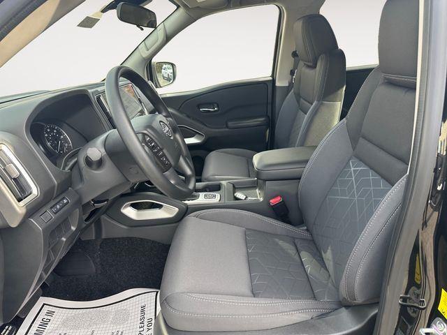2026 Nissan Frontier SV - Photo 9