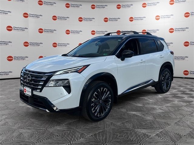 2026 Nissan Rogue Platinum's photo