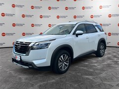 2025 Nissan Pathfinder SL SUV