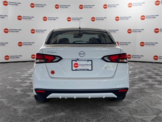 2025 Nissan Versa 1.6 S photo 4
