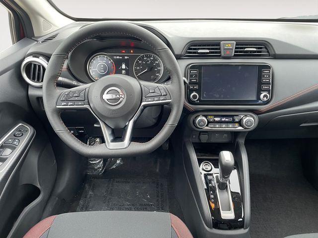 2025 Nissan Versa Sedan SR - Photo 10