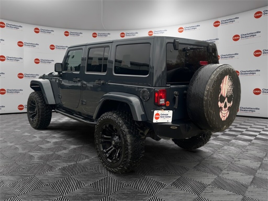 Used 2017 Jeep Wrangler JK Unlimited Sahara 4x4 SUV