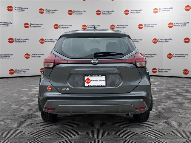 2025 Nissan Kicks Play S photo 4
