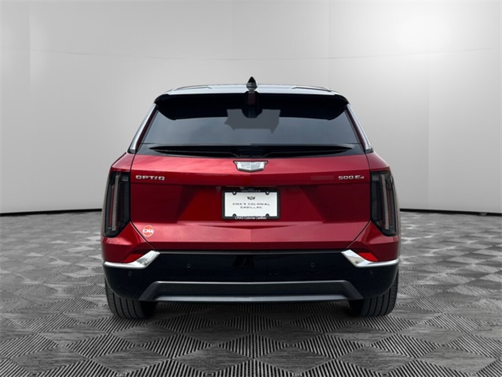 New 2026 CADILLAC OPTIQ Luxury SUV
