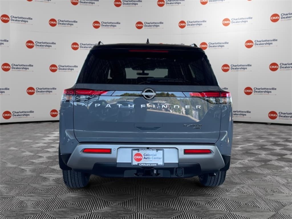 New 2025 Nissan Pathfinder Platinum SUV