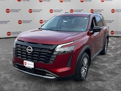 2026 Nissan Pathfinder SL SUV