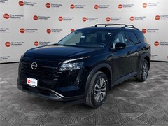 2026 Nissan Pathfinder SL SUV