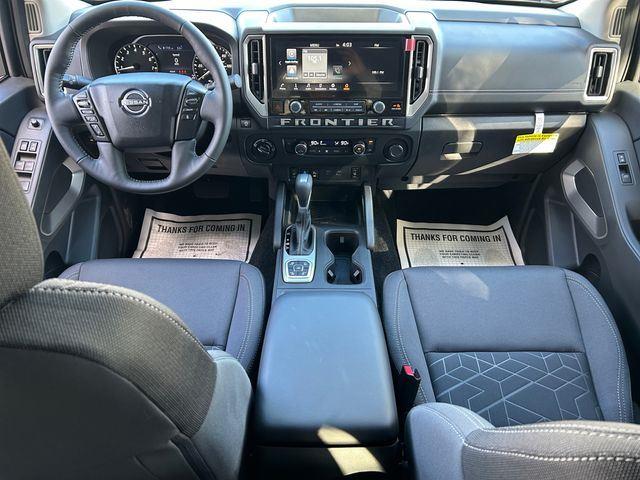 2026 Nissan Frontier SV - Photo 10