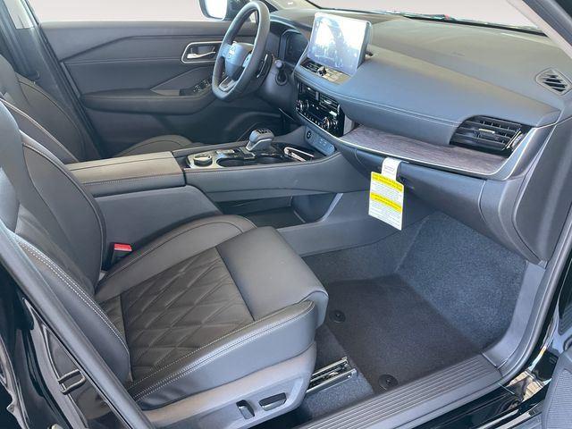 2026 Nissan Rogue Platinum - Photo 15