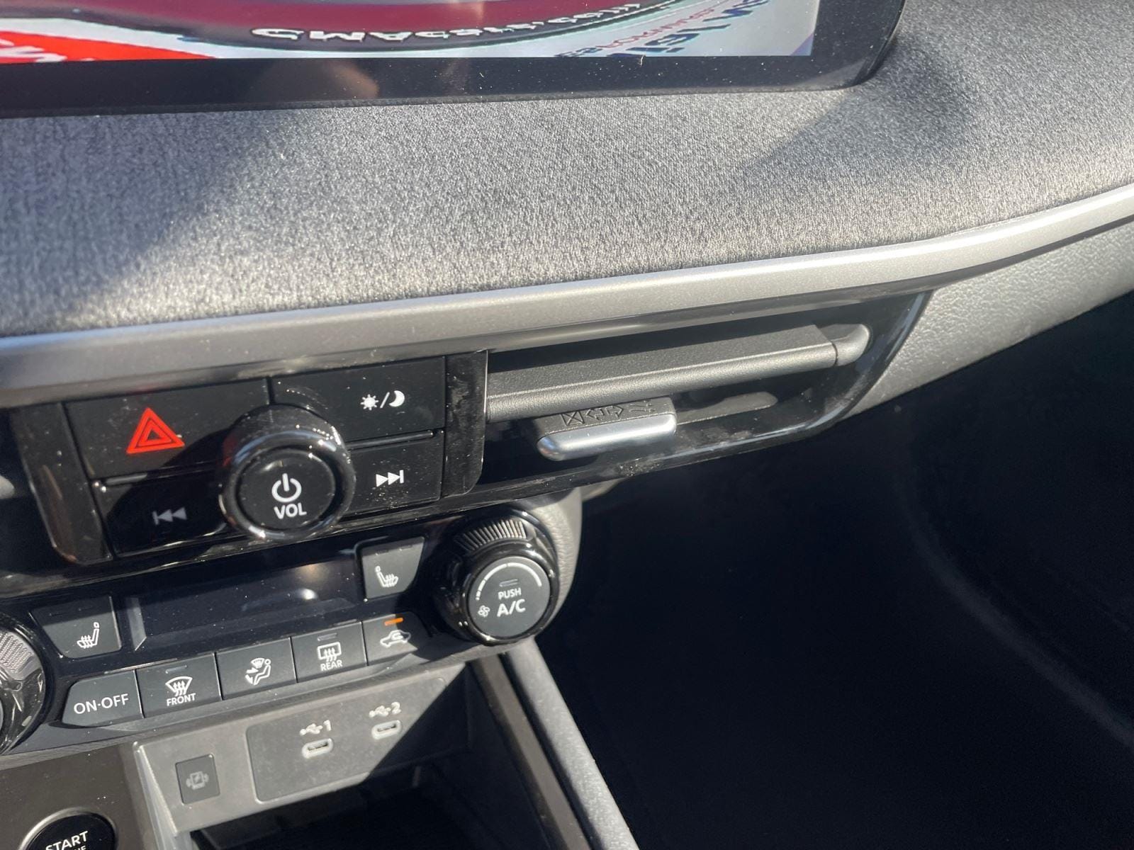 2026 Nissan KICKS SV - Photo 21