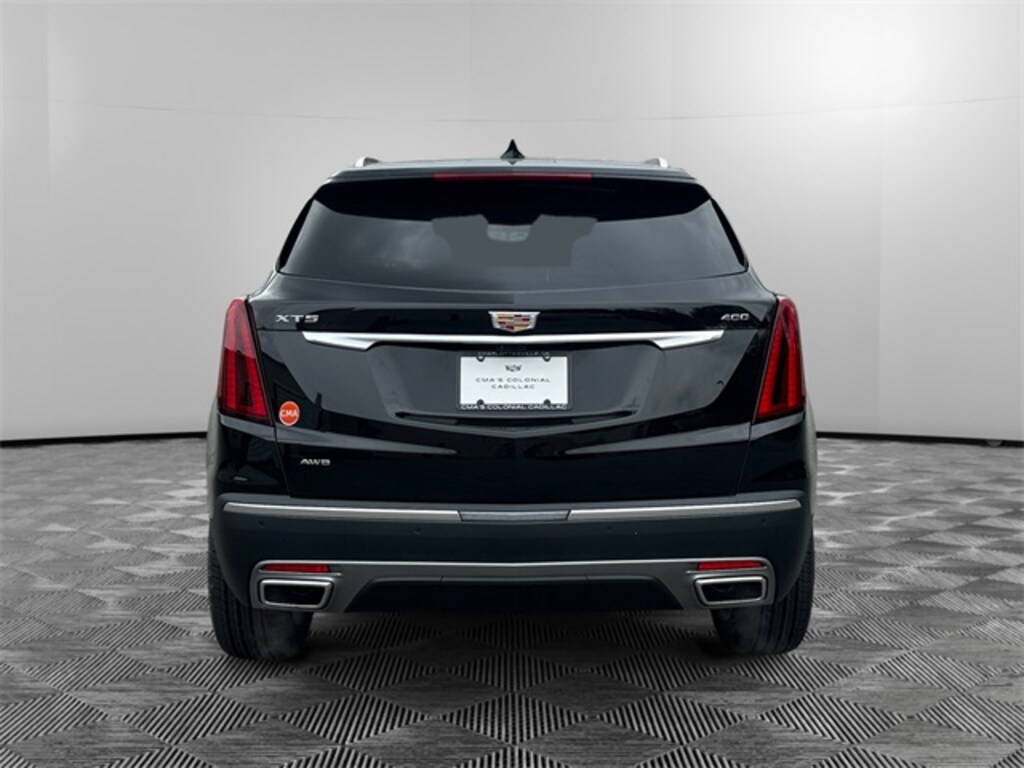 New 2025 CADILLAC XT5 Premium Luxury SUV