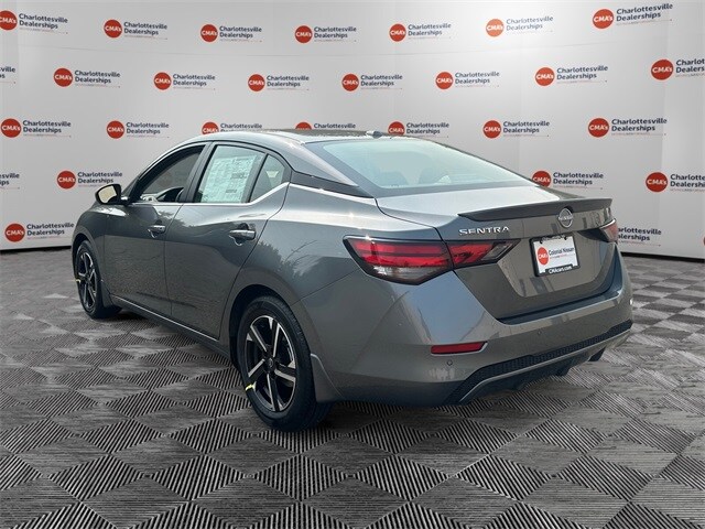 2025 Nissan Sentra SV photo 3